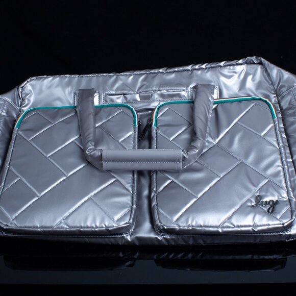 Lug Drifter Quilted Silver Tote Bag With Double Zipper Closure & Multi-Pockets - Picture 10 of 12